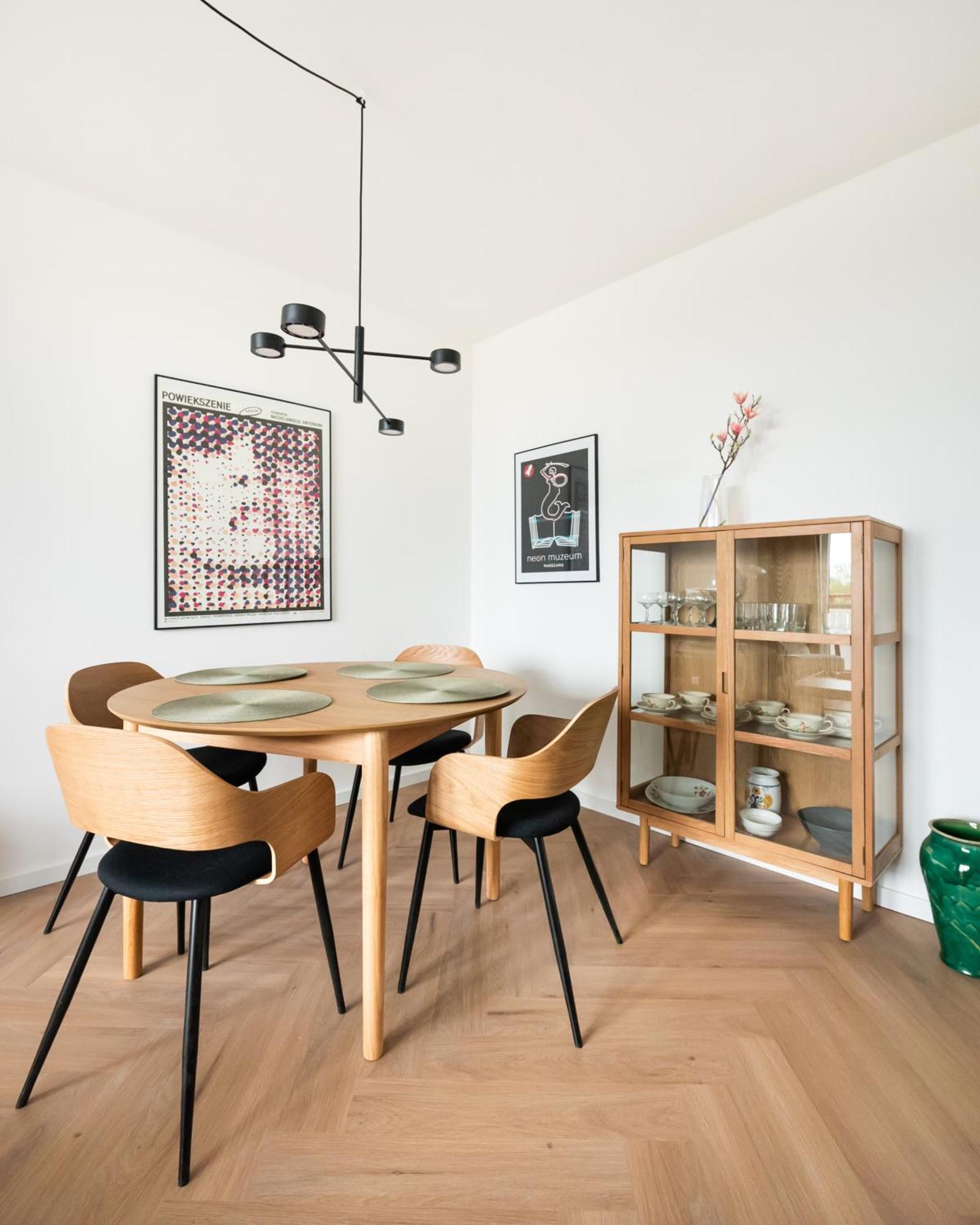 Saska Kepa 2-bedroom * Warszawa